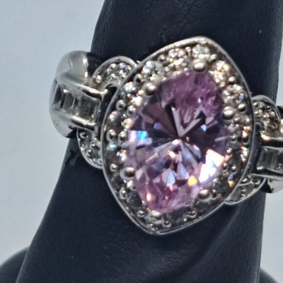 Meet your Posher, Daniel - Picture 3 of 10